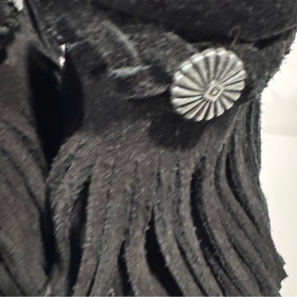 Minnetonka Black Suede Fringe Boots Size 9 - Picture 5 of 14